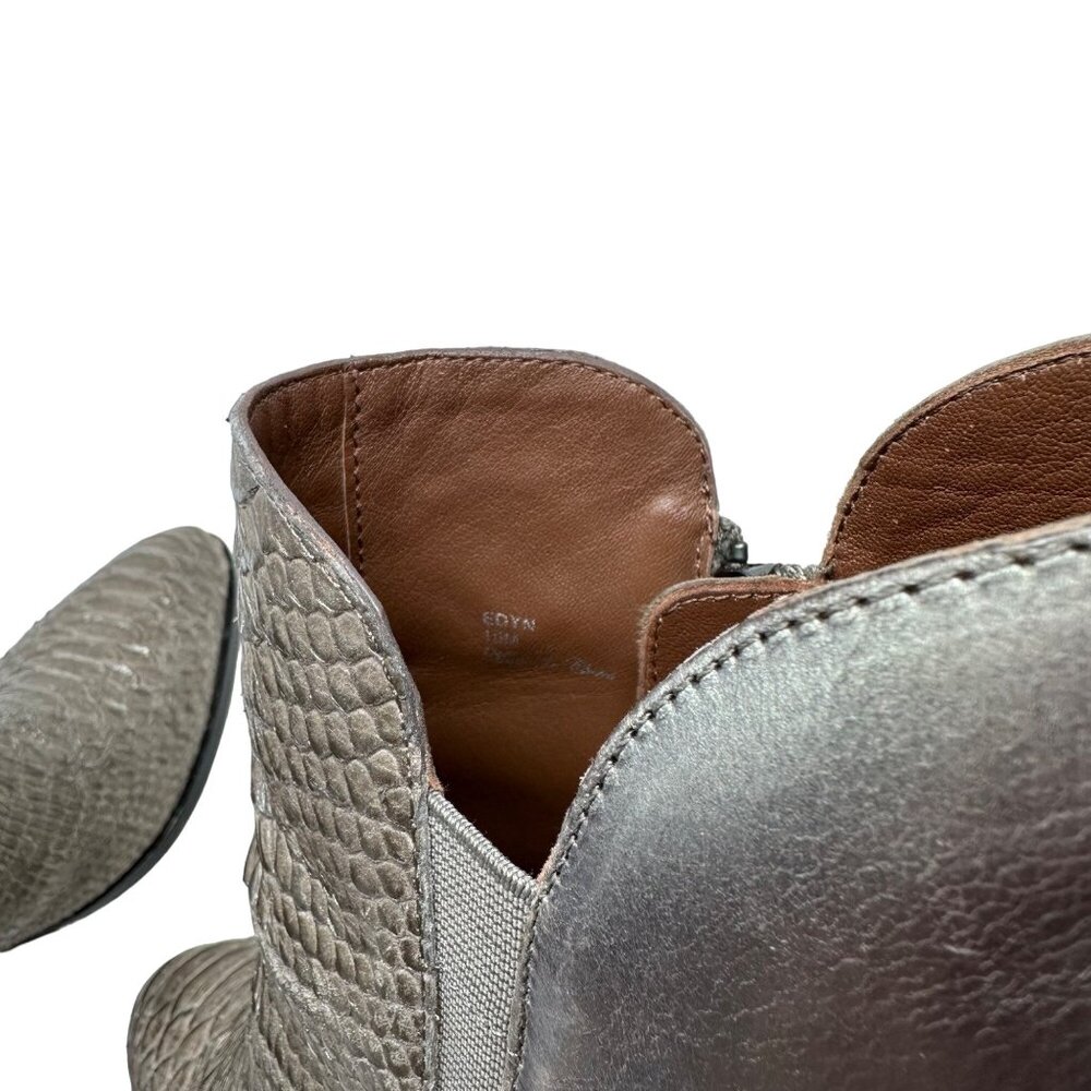 Donald Pliner Edyn Cut Snake Metallic Distressed Leather Ankle Boots Size 10 - Picture 9 of 10